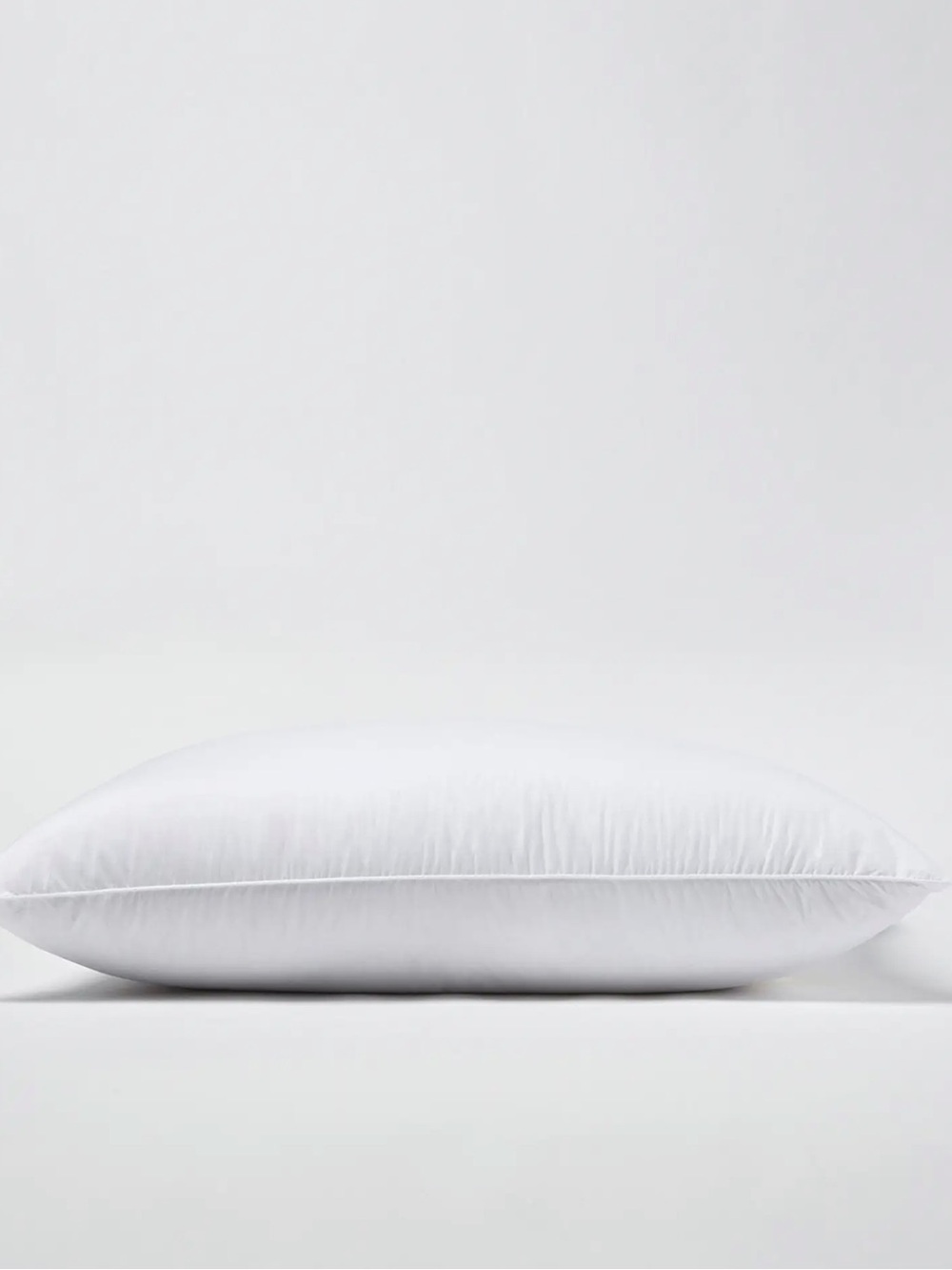 NWT QUINCE Premium Down Pillow Standard Medium Firmness